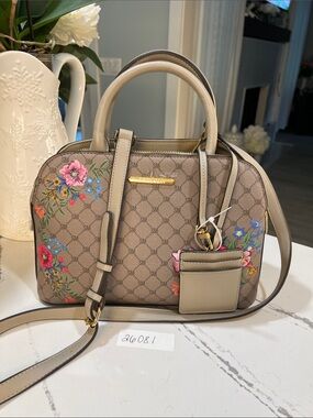 Steve Madden Beige Floral-Embroidered Dome Satchel